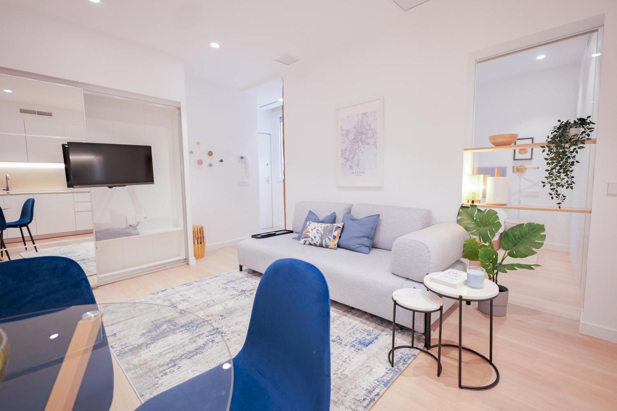 Delightful 2br Flat In Chic Chueca Apartment Madrid