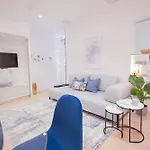 Delightful 2Br Flat In Chic Chueca