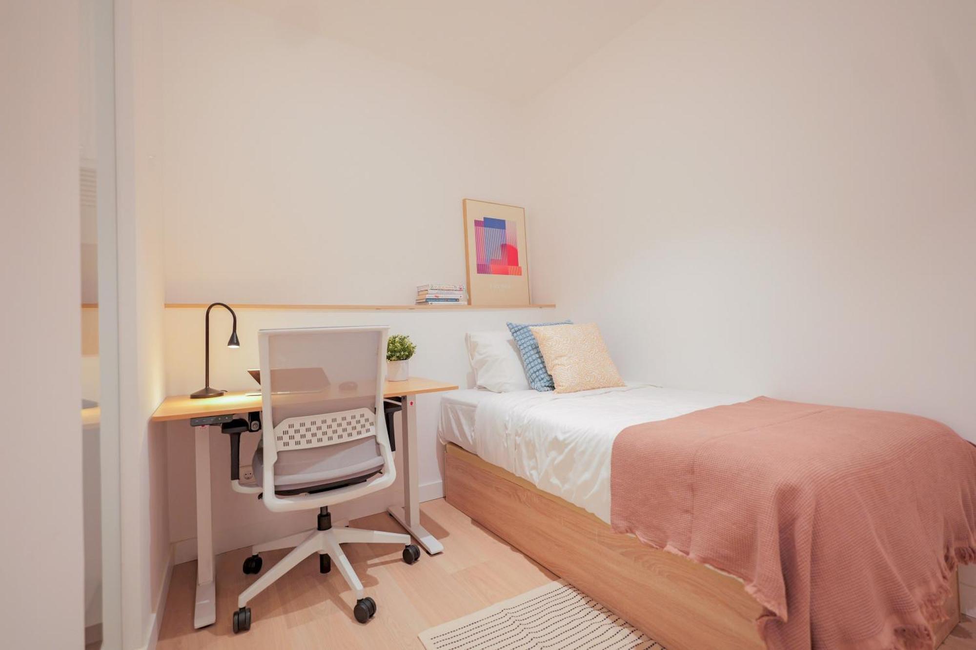 Apartment Delightful 2br Flat In Chic Chueca